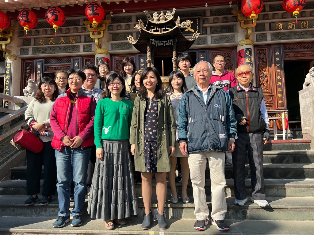 111年學校蒞廟團拜祈福-台中女中