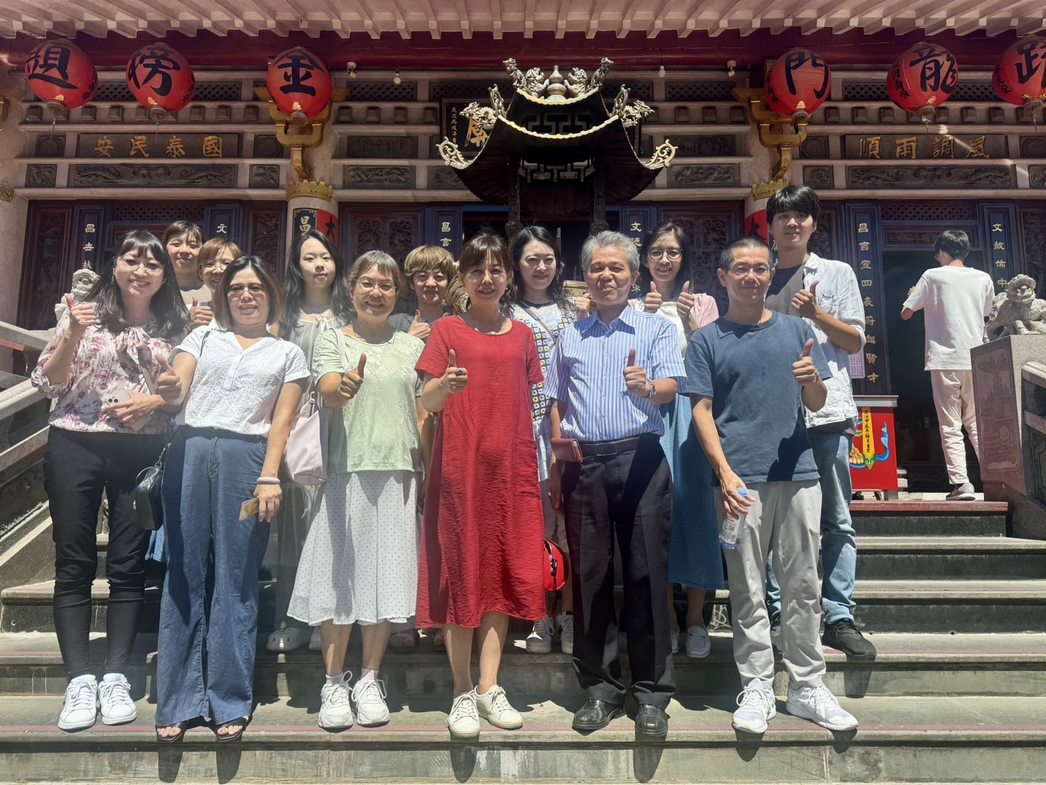 113年學校蒞廟團拜祈福-台中女中